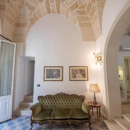 In Palazzo Storico Lecce